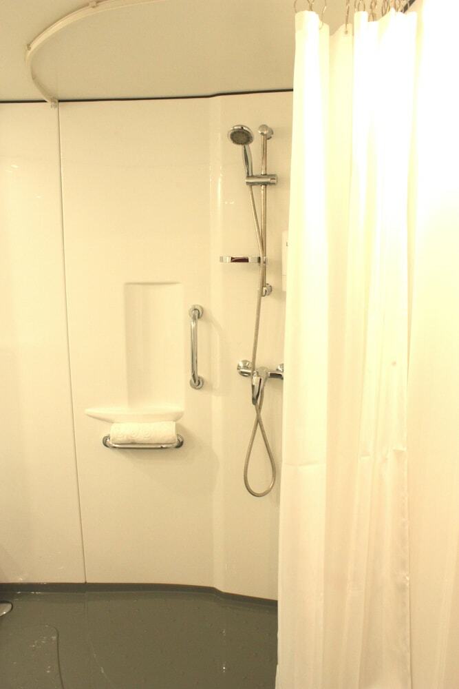 Hotel H�tel Lib�ra Caen
