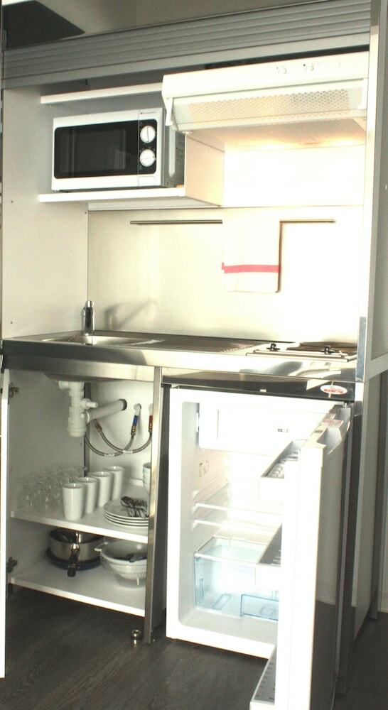 Hotel H�tel Lib�ra Caen