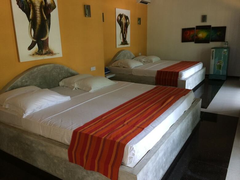 Hotel Flower Garden