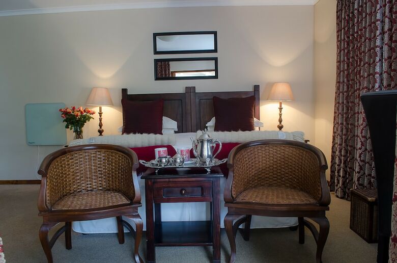 Hotel Loxley House