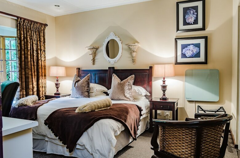 Hotel Loxley House