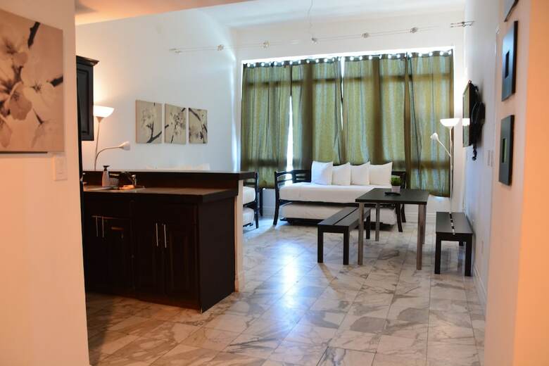 Aparthotel New Point Miami Beach Apartments