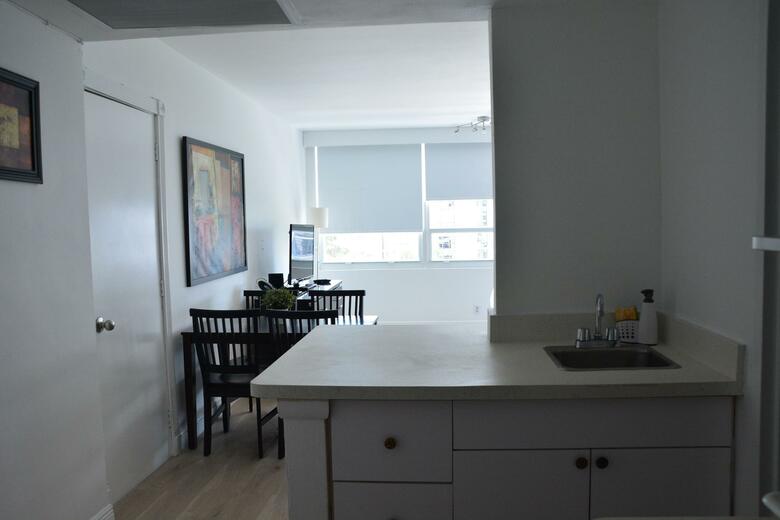 Aparthotel New Point Miami Beach Apartments