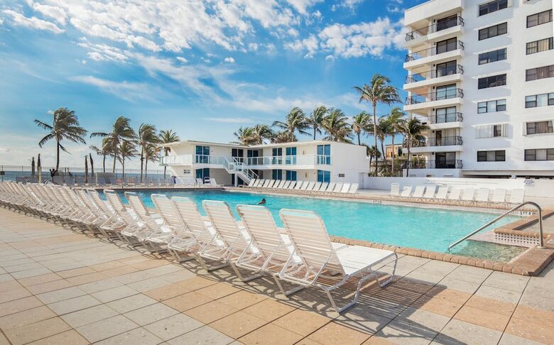 Aparthotel New Point Miami Beach Apartments