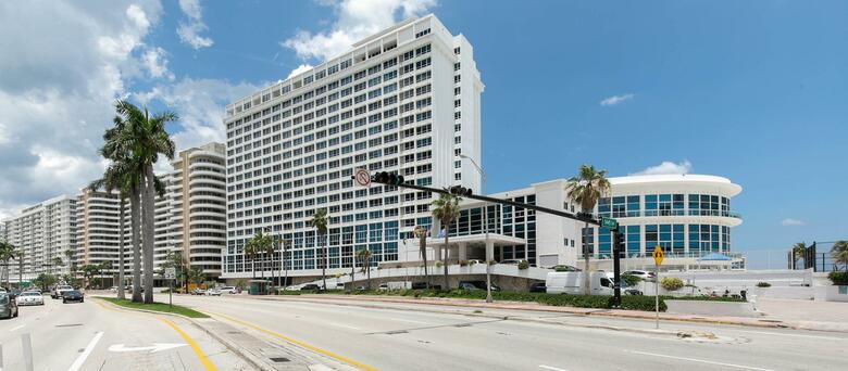 Aparthotel New Point Miami Beach Apartments