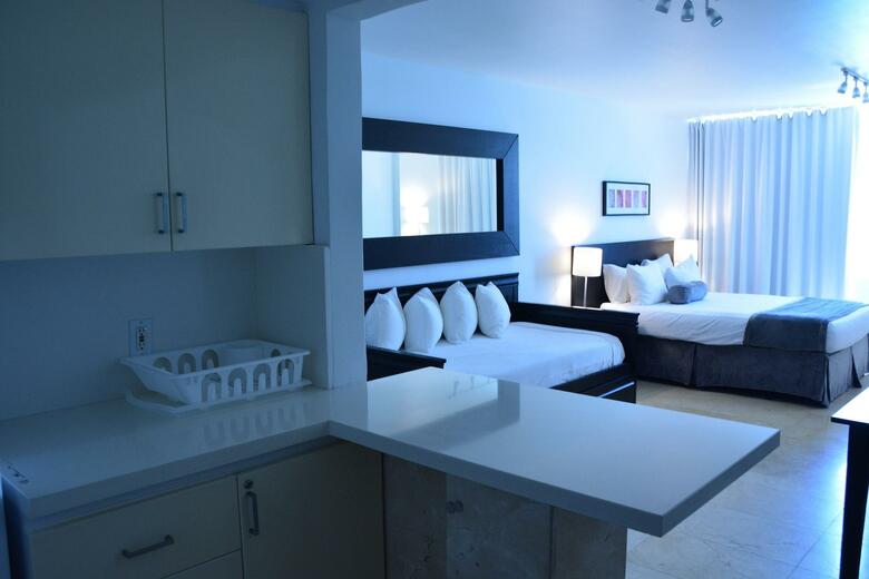 Aparthotel New Point Miami Beach Apartments