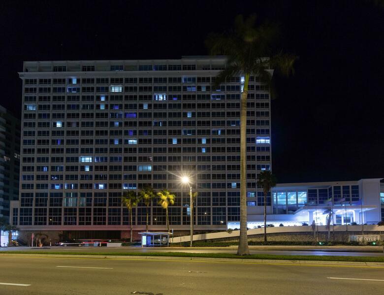 Aparthotel New Point Miami Beach Apartments