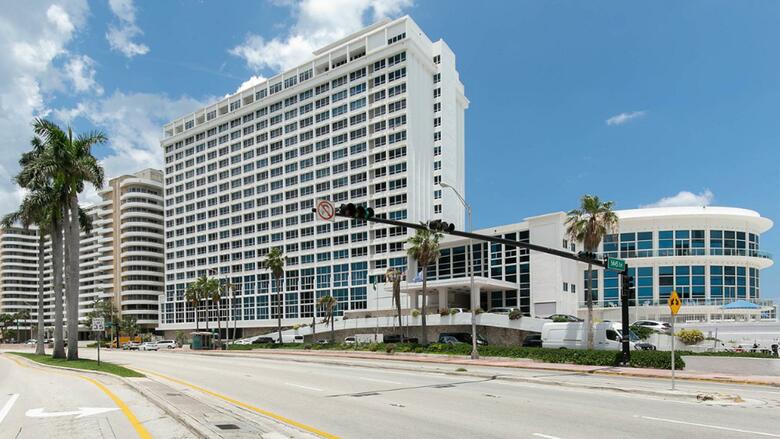 Aparthotel New Point Miami Beach Apartments