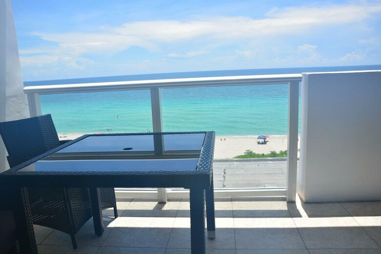 Aparthotel New Point Miami Beach Apartments