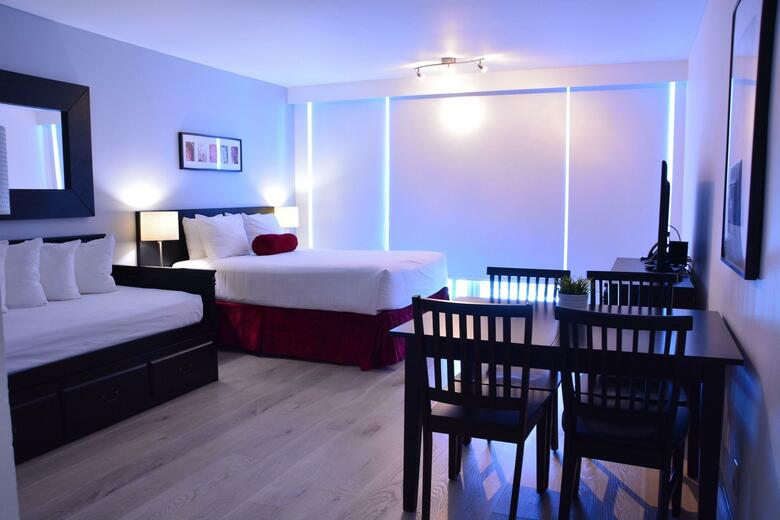 Aparthotel New Point Miami Beach Apartments
