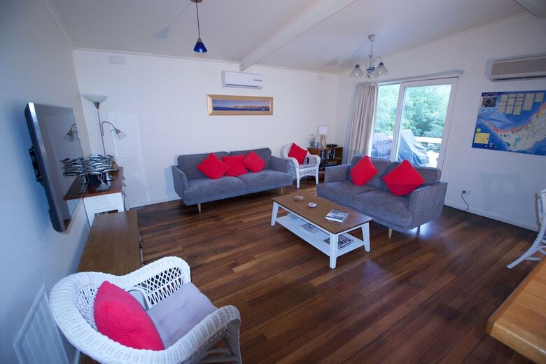 Beachwalk Cottage