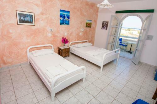 Hotel Perivolos Sandy Village