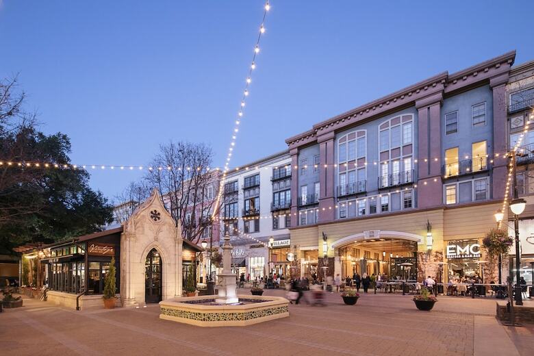 Juniper Hotel Cupertino, Curio Collection By Hilton