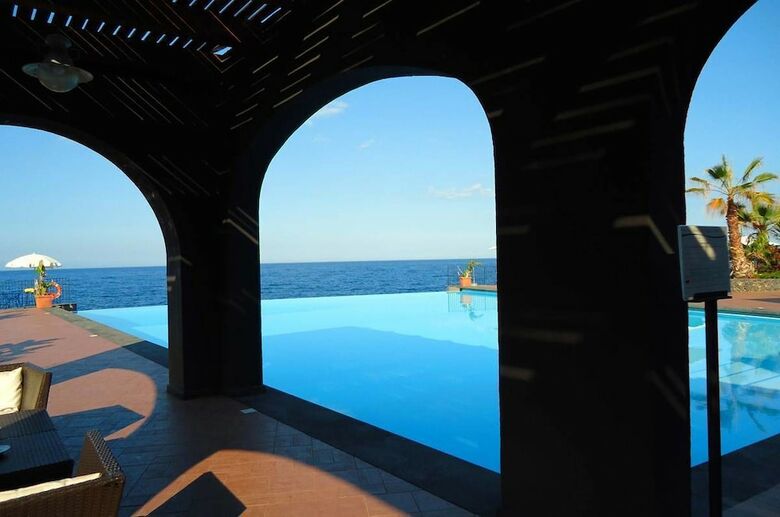 Hotel Santa Tecla Palace
