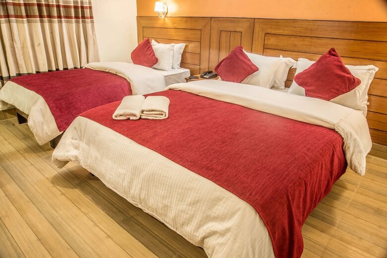 Hotel The Silver Oaks Inn