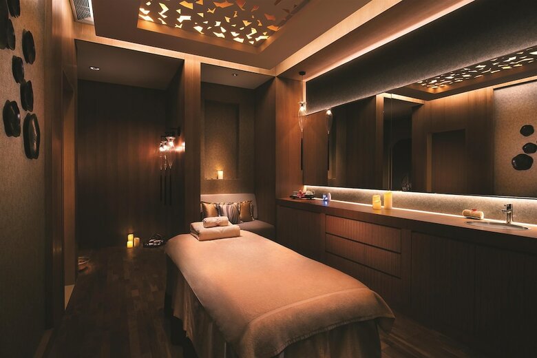 Shangri-la Hotel Nanjing