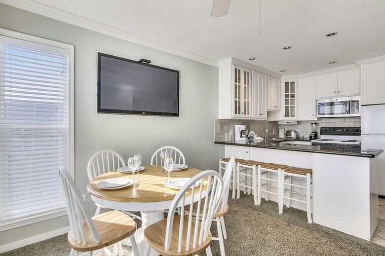Seascape Deluxe Beach Condos By A B Sea Rentals