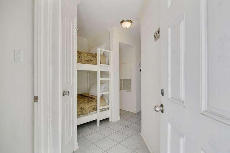 Seascape Deluxe Beach Condos By A B Sea Rentals