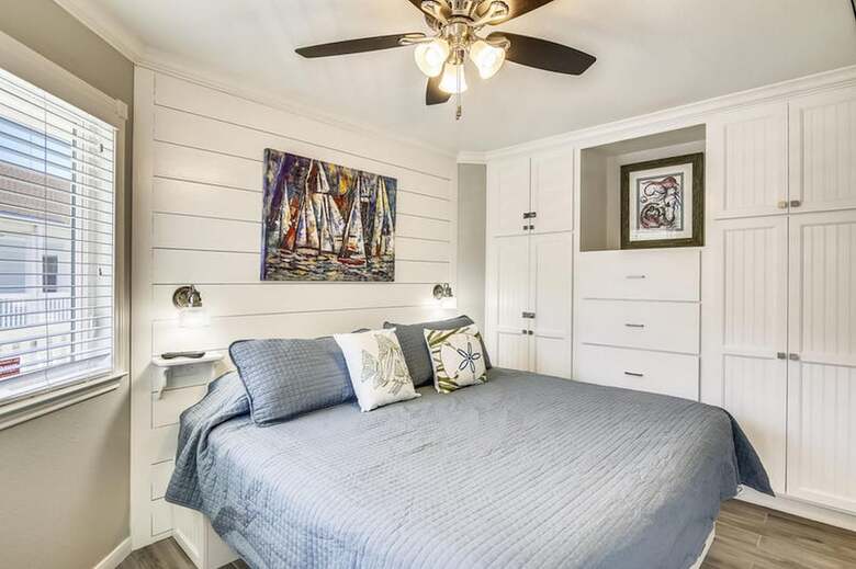Seascape Deluxe Beach Condos By A B Sea Rentals