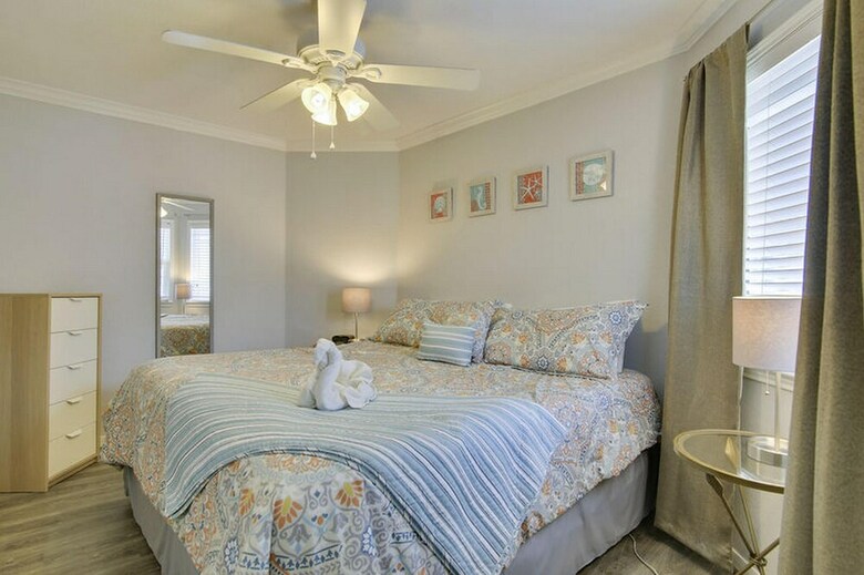 Seascape Deluxe Beach Condos By A B Sea Rentals