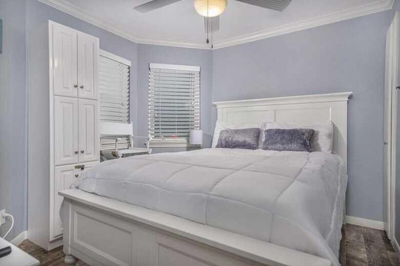 Seascape Deluxe Beach Condos By A B Sea Rentals