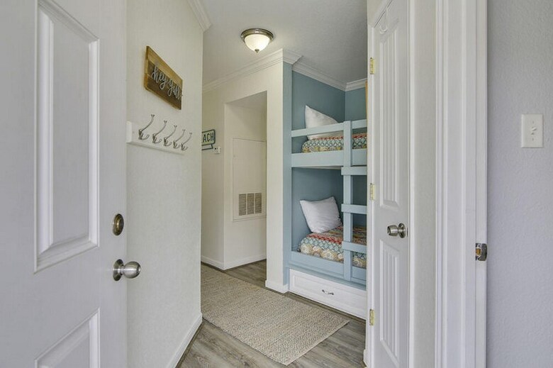 Seascape Deluxe Beach Condos By A B Sea Rentals