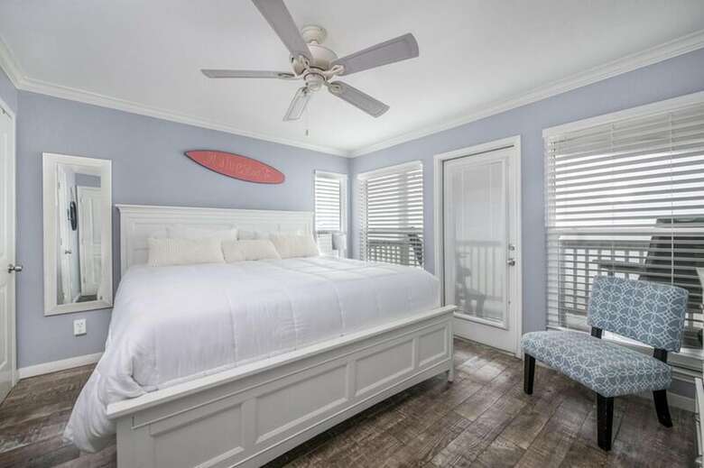Seascape Deluxe Beach Condos By A B Sea Rentals