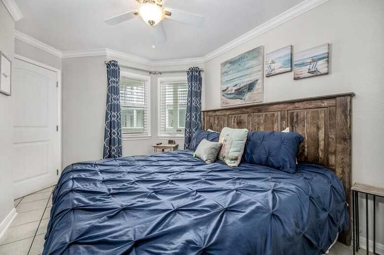 Seascape Deluxe Beach Condos By A B Sea Rentals