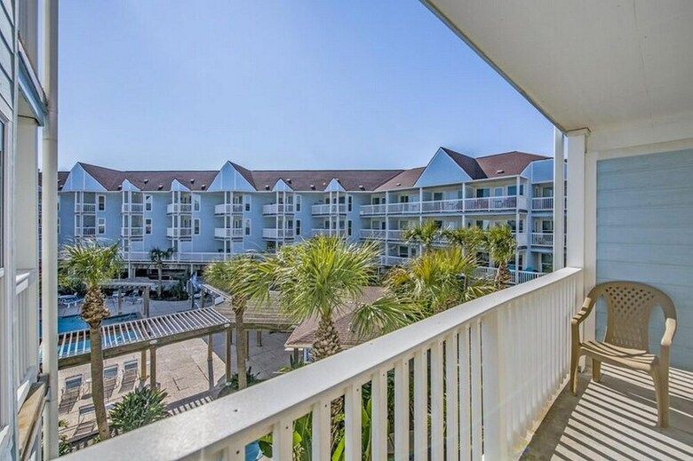 Seascape Deluxe Beach Condos By A B Sea Rentals