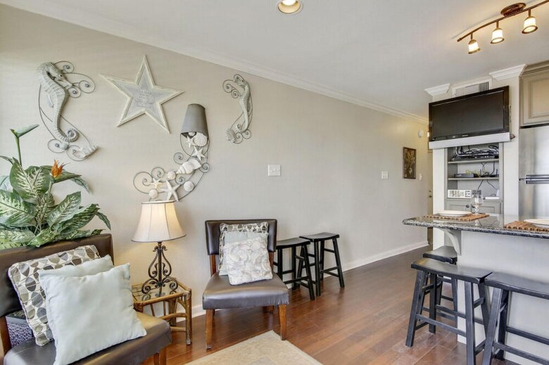 Seascape Deluxe Beach Condos By A B Sea Rentals