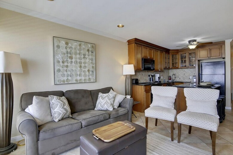 Seascape Deluxe Beach Condos By A B Sea Rentals