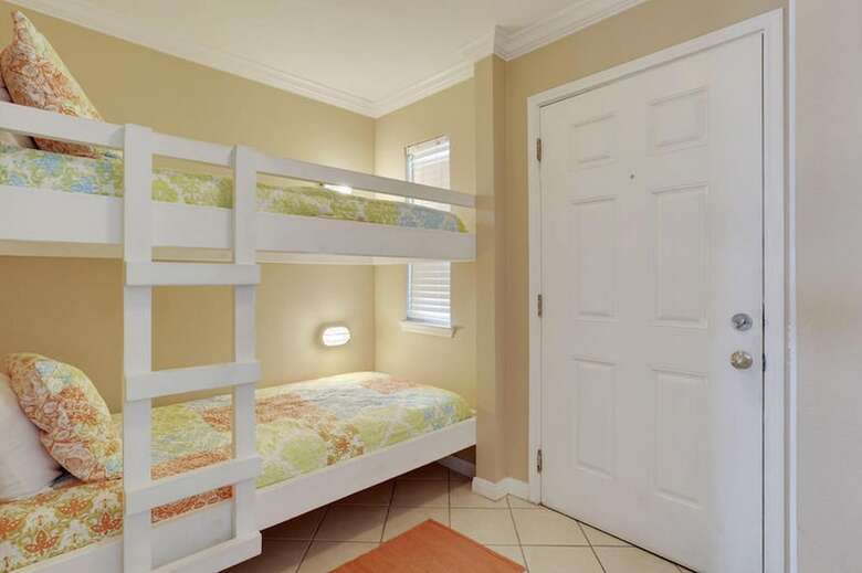 Seascape Deluxe Beach Condos By A B Sea Rentals