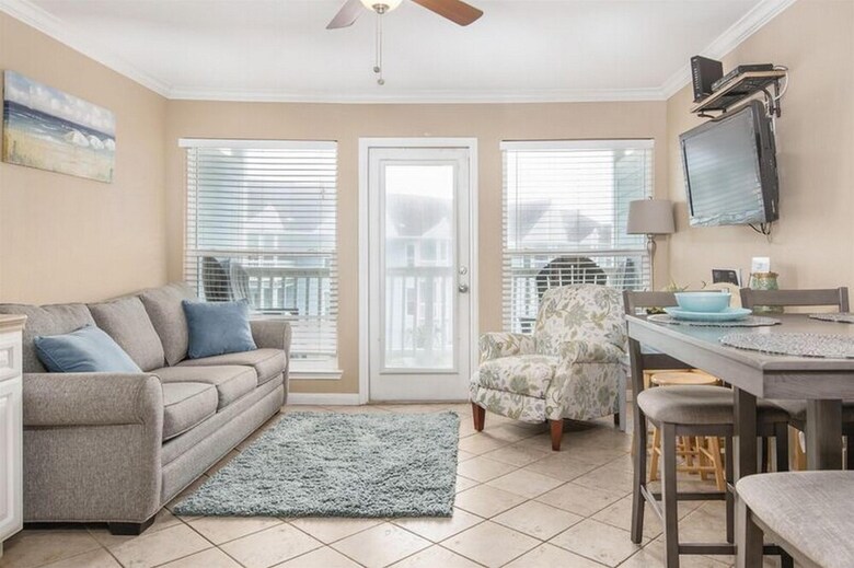 Seascape Deluxe Beach Condos By A B Sea Rentals