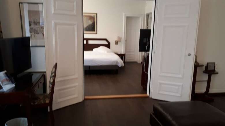 Hotel Du Parc - Centre Ville