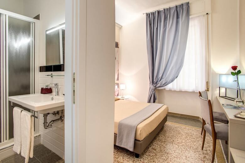 Roma In UNA Stanza Guesthouse