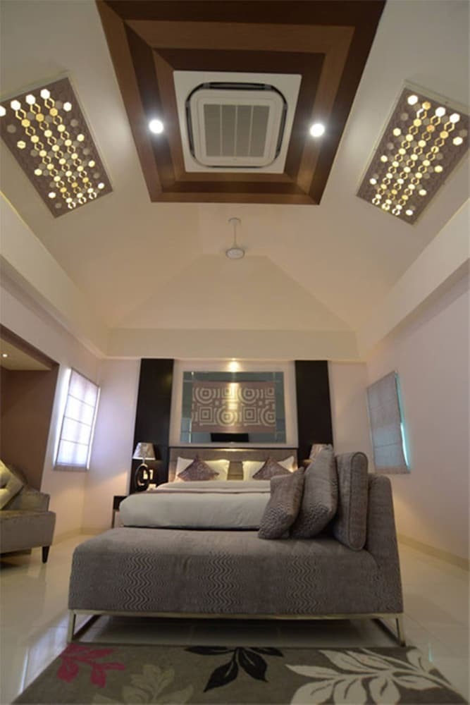 Hotel Regenta Resort Bhuj, By Royal Orchid