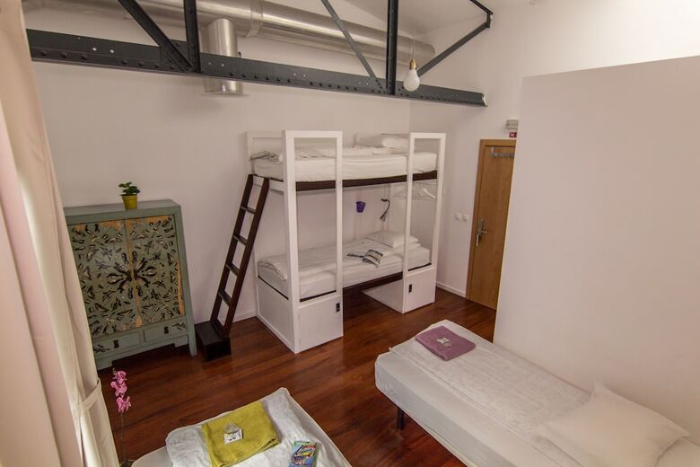 Hostal Lisbon Destination Hostel