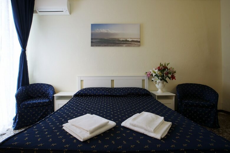 Bed & Breakfast Lyric Hotel Levanto