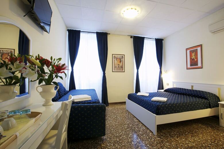 Bed & Breakfast Lyric Hotel Levanto