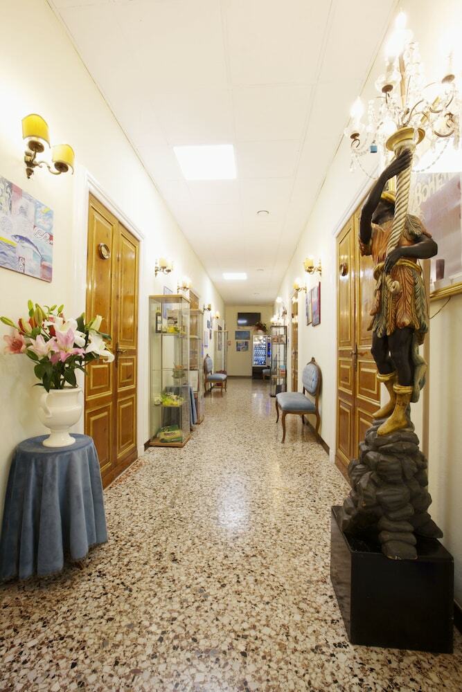 Bed & Breakfast Lyric Hotel Levanto