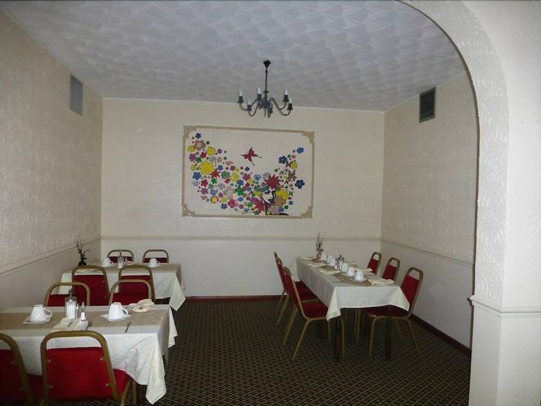The Woodlands Hotel
