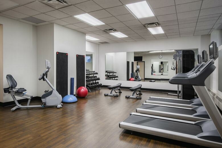 Clarion Hotel & Suites