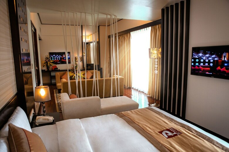 Halong Palace Hotel