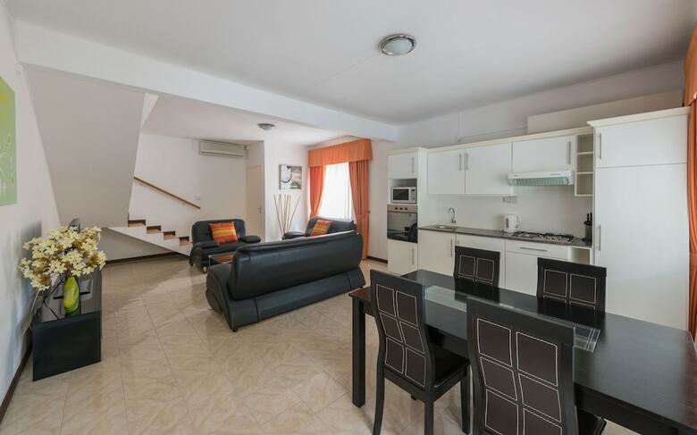 Wanna Studio Apartments