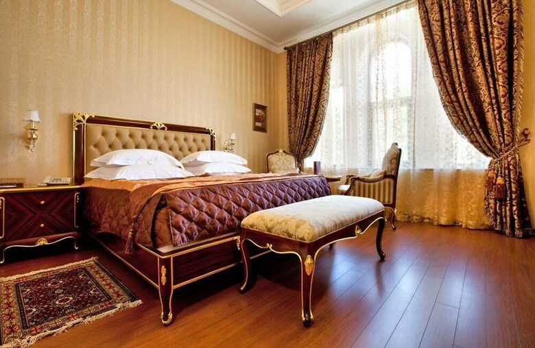Hotel Shah Palace
