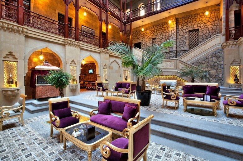 Hotel Shah Palace