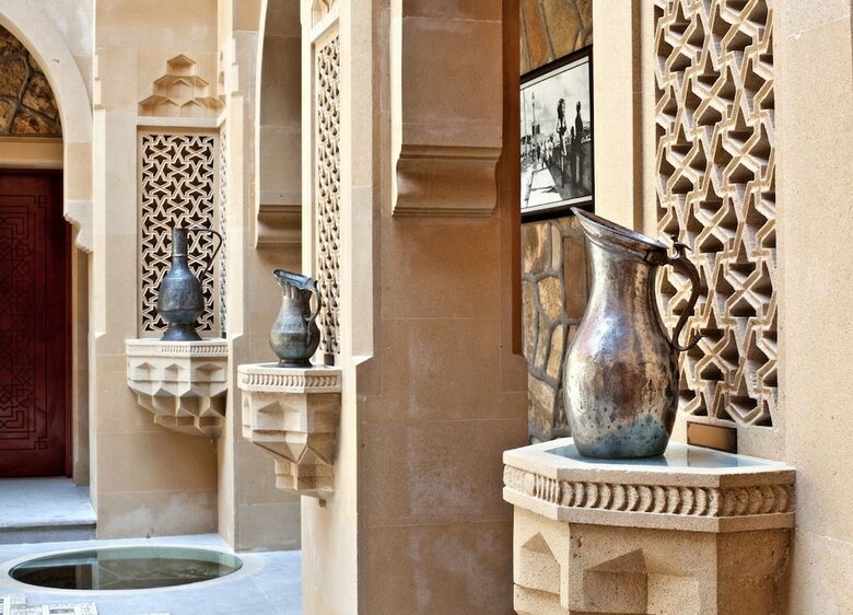 Hotel Shah Palace