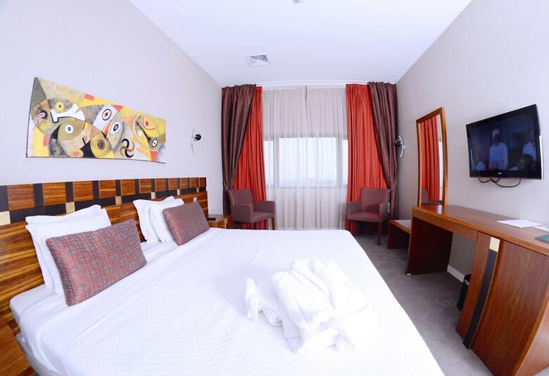 Hotel Ekuikui I