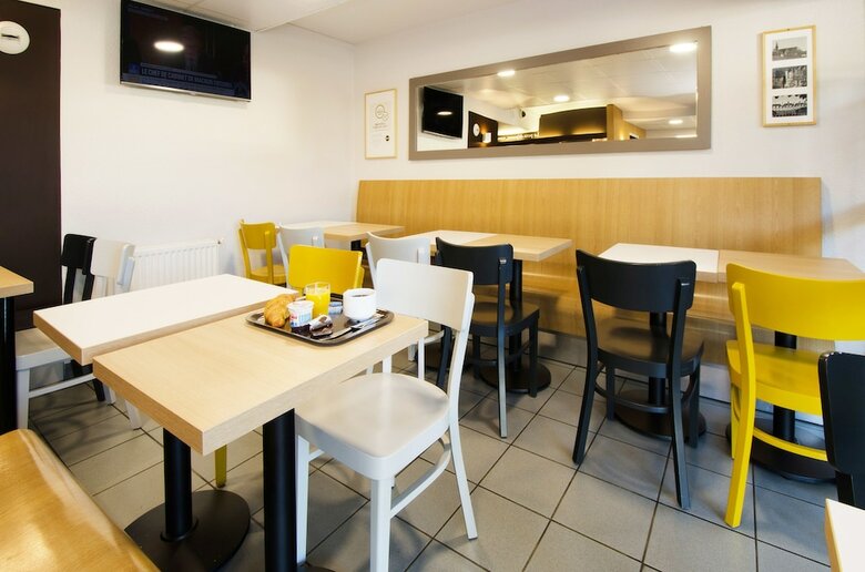 Hotel B&B H�tel Chartres Le Forum