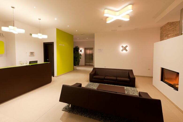 Velanera Hotel & Restaurant
